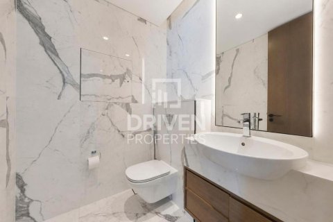 Apartment in Zabeel, Dubai 2 bedrooms, 238.85 sq.m. № 136966 - photo 22