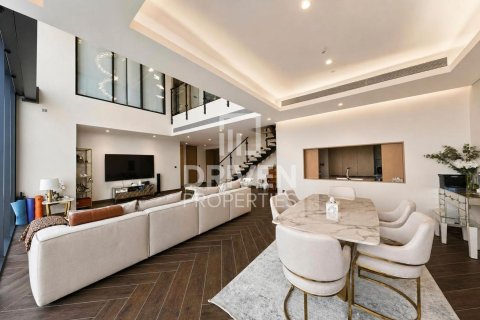 Apartment in Zabeel, Dubai 2 bedrooms, 238.85 sq.m. № 136966 - photo 8