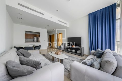 Appartement à Bellevue Towers, Downtown Dubai (Downtown Burj Dubai), Dubai, 1 chambre, 81.38 m², № 136964 - photo 2