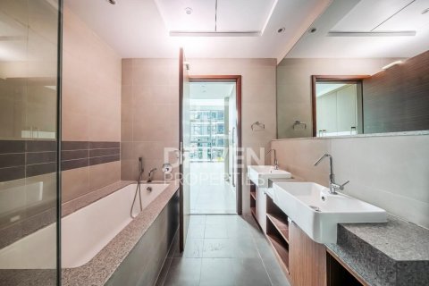 Appartement à Bur Dubai, Dubai, 2 chambres, 137.22 m², № 136967 - photo 17
