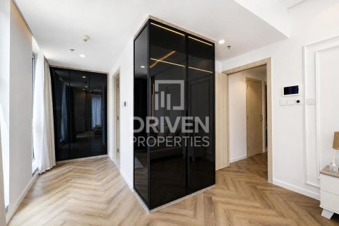 Apartamento en Standpoint Towers, Downtown Dubai (Downtown Burj Dubai), Dubai, 2 dormitorios, 112.23 m², № 134398 - foto 12