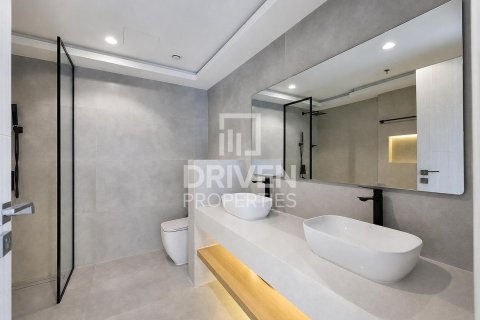 Apartamento en Standpoint Towers, Downtown Dubai (Downtown Burj Dubai), Dubai, 2 dormitorios, 112.23 m², № 134398 - foto 10