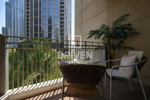 Apartamento en Standpoint Towers, Downtown Dubai (Downtown Burj Dubai), Dubai, 2 dormitorios, 112.23 m², № 134398 - foto 3