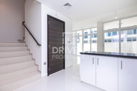 Maison de ville à Dubai, 3 chambres, 112.23 m², № 134397 - photo 11