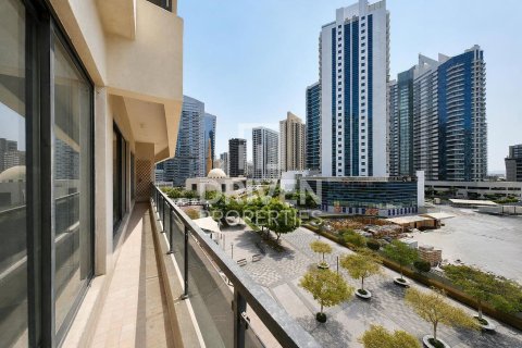 Apartamento en Barsha Heights (Tecom), Dubai, 3 dormitorios, 214.88 m², № 138857
