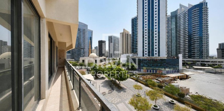 Apartamento en Barsha Heights (Tecom), Dubai, 3 dormitorios, 214.88 m², № 138857