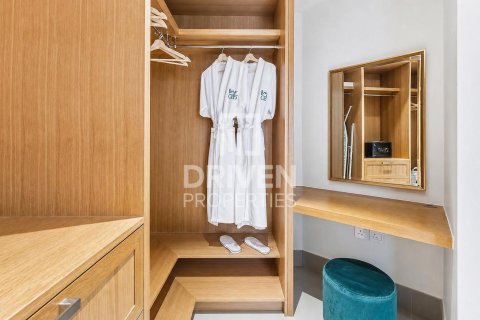 Apartment in Downtown Dubai (Downtown Burj Dubai), Dubai 2 bedrooms, 159.51 sq.m. № 138859 - photo 13