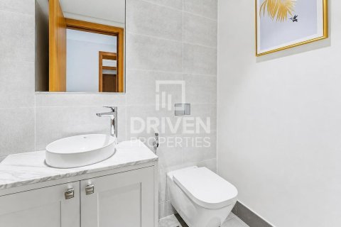 Apartment in Downtown Dubai (Downtown Burj Dubai), Dubai 2 bedrooms, 159.51 sq.m. № 138859 - photo 20