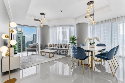 Apartment in Downtown Dubai (Downtown Burj Dubai), Dubai 2 bedrooms, 159.51 sq.m. № 138859 - photo 4