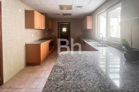Adosado en Green Community, Dubai, 4 dormitorios, 375 m², № 57869 - foto 17