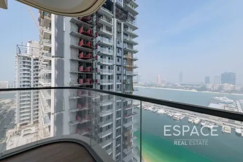 Apartamento en Dubai Harbour, Dubai, 2 dormitorios, 102 m², № 61916 - foto 2