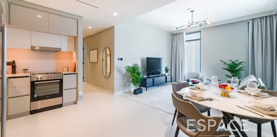Apartamento en Dubai Harbour, Dubai, 2 dormitorios, 102 m², № 61916