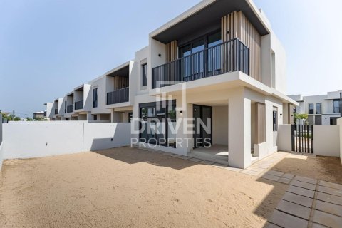 تاون هاوس في جبل علي, دبي 4 غرف نوم, 339.56 م² رقم 129492