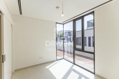 Townhouse in Jebel Ali, Dubai 4 bedrooms, 339.56 sq.m. № 129492 - photo 27