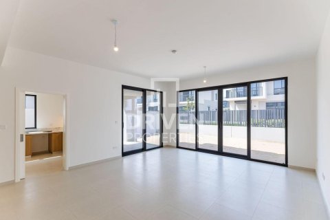 Townhouse in Jebel Ali, Dubai 4 bedrooms, 339.56 sq.m. № 129492 - photo 23