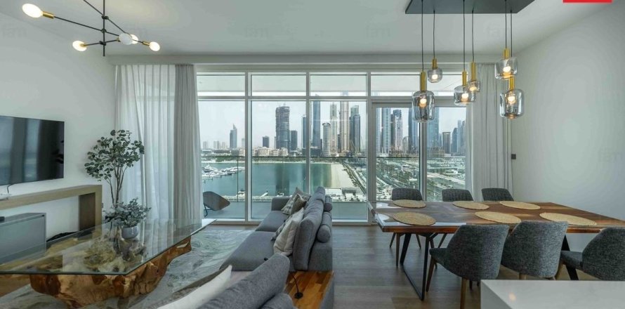 Apartment in Dubai Harbour, Dubai 3 bedrooms, 177.4 sq.m. № 50183