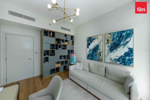 Apartment in Dubai Harbour, Dubai 3 bedrooms, 177.4 sq.m. № 50183 - photo 3