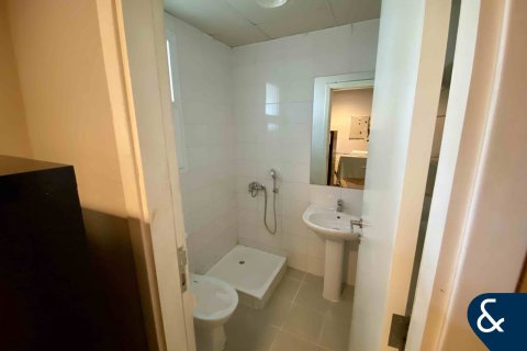 Villa in Jumeirah Village Triangle, Dubai 2 bedrooms, 686 sq.m. № 76316 - photo 13