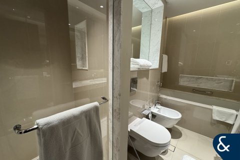 Apartment in Downtown Dubai (Downtown Burj Dubai), Dubai 2 bedrooms, 126 sq.m. № 76317 - photo 12