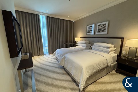 Apartment in Downtown Dubai (Downtown Burj Dubai), Dubai 2 bedrooms, 126 sq.m. № 76317 - photo 14