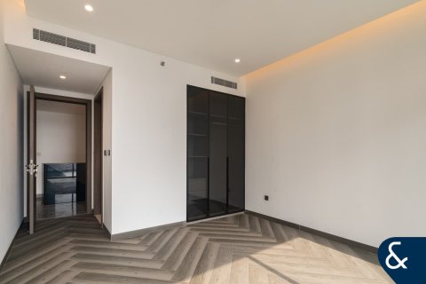 Apartment in Business Bay, Dubai 3 bedrooms, 209 sq.m. № 76314 - photo 16