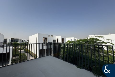Villa in Bliss, Arabian Ranches 3, Dubai 4 bedrooms, 298 sq.m. № 76319 - photo 15