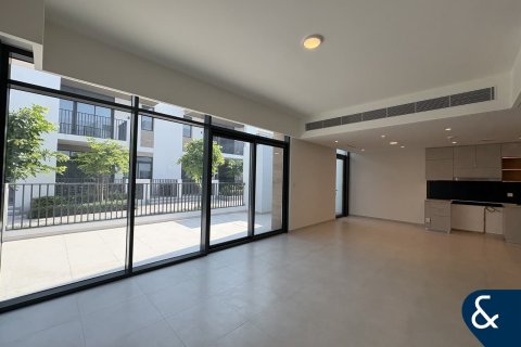 Villa in Bliss, Arabian Ranches 3, Dubai 4 bedrooms, 298 sq.m. № 76319 - photo 2