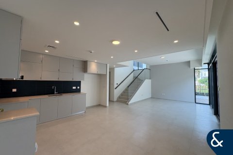 Villa in Bliss, Arabian Ranches 3, Dubai 4 bedrooms, 298 sq.m. № 76319 - photo 4