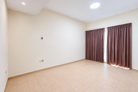 Villa en Jumeirah Village Triangle, Dubai, 2 dormitorios, 644.93 m², № 133978 - foto 10