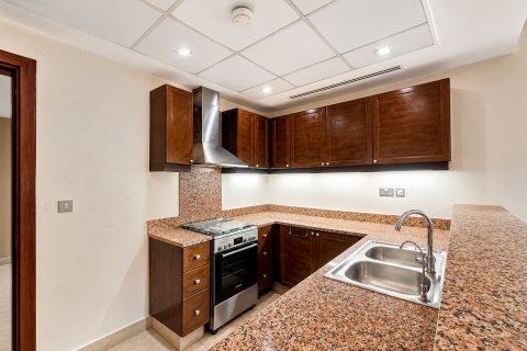 Villa en Jumeirah Village Triangle, Dubai, 2 dormitorios, 644.93 m², № 133978 - foto 13