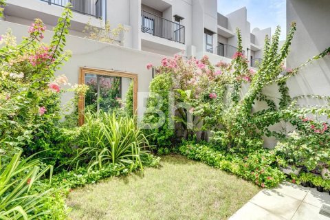 Adosado en Mohammed Bin Rashid City, Dubai, 2 dormitorios, 175 m², № 57825 - foto 22
