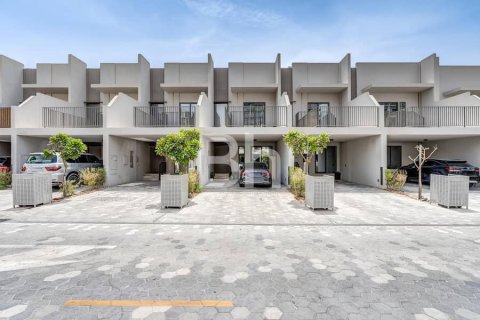 Adosado en Mohammed Bin Rashid City, Dubai, 2 dormitorios, 175 m², № 57825 - foto 9