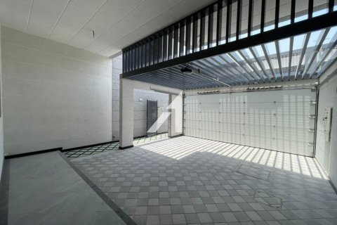 Villa in Dubai 4 bedrooms, 218.1 sq.m. № 56236 - photo 8