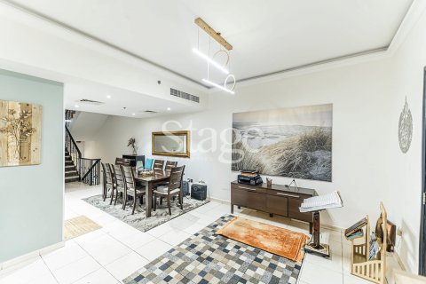 Apartment in Diamond Views, Jumeirah Village Circle, Dubai 3 bedrooms, 262 sq.m. № 56237 - photo 17