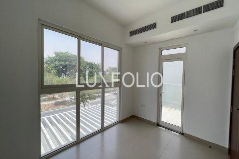 Adosado en Arabella Townhouses, Mudon, Dubai, 4 dormitorios, 235 m², № 46390 - foto 14