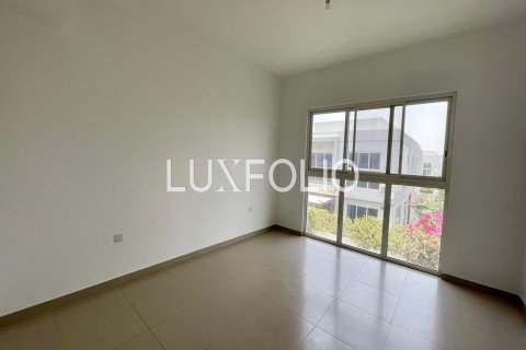 Adosado en Arabella Townhouses, Mudon, Dubai, 4 dormitorios, 235 m², № 46390 - foto 9