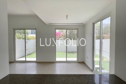 Adosado en Arabella Townhouses, Mudon, Dubai, 4 dormitorios, 235 m², № 46390 - foto 7