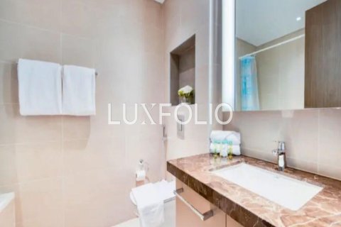 Apartment in BLVD Crescent, Downtown Dubai (Downtown Burj Dubai), Dubai 1 bedroom, 84 sq.m. № 46379 - photo 5