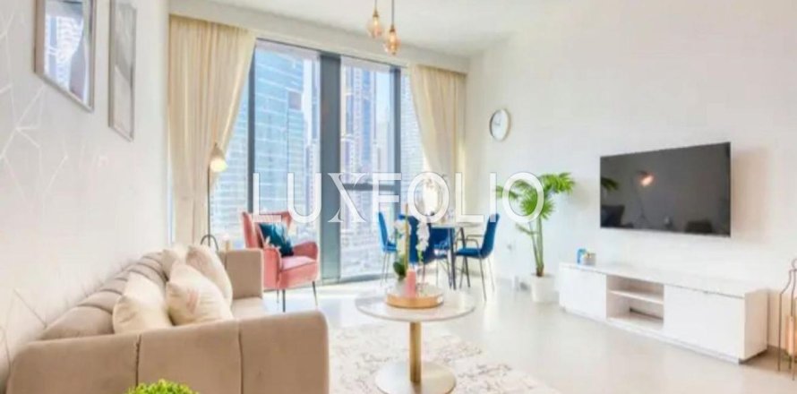 Apartment in BLVD Crescent, Downtown Dubai (Downtown Burj Dubai), Dubai 1 bedroom, 84 sq.m. № 46379
