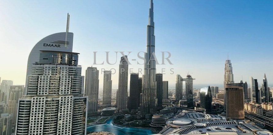 Квартира в The Address Residence Fountain Views, Даунтаун Дубай (Даунтаун Бурдж Дубай), Дубай, 3 спальни, 223м², № 37288
