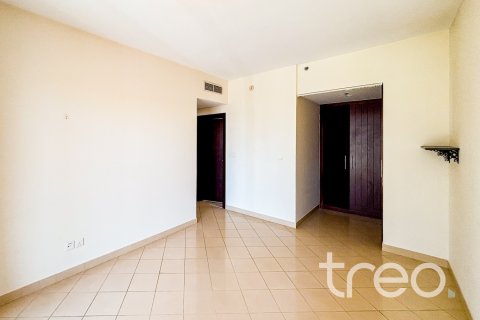 Снять в аренду квартиру в Greens, Дубай: 2 спальни, 131.46м², № 134512 - фото 11