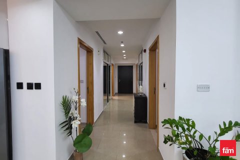 Снять в аренду квартиру в Дубай Марине, Дубай: 2 спальни, 135.4м², № 41261 - фото 17