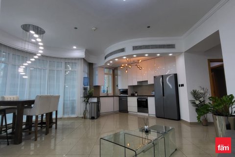 Снять в аренду квартиру в Дубай Марине, Дубай: 2 спальни, 135.4м², № 41261 - фото 7
