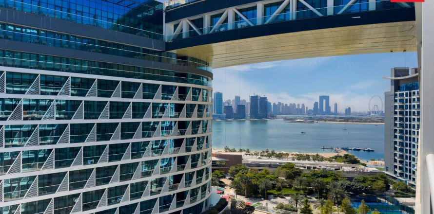 Квартира в Пальме Джумейре, Дубай, 1 спальня, 66.4м², № 96330