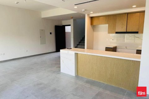 Adosado en Dubai, 4 dormitorios, 231.2 m², № 77720 - foto 4