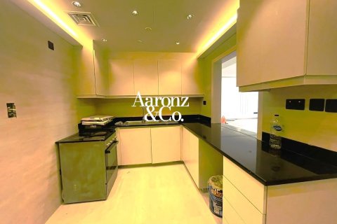 Appartement à Jumeirah Beach Residence, Dubai, 3 chambres, 175 m², № 137596 - photo 10