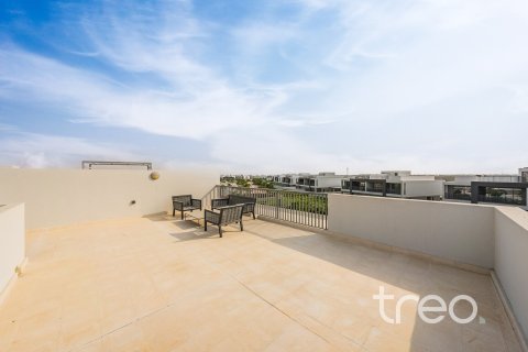 Villa en Dubai South (Dubai World Central), Dubai, 4 dormitorios, 306.39 m², № 134653 - foto 2