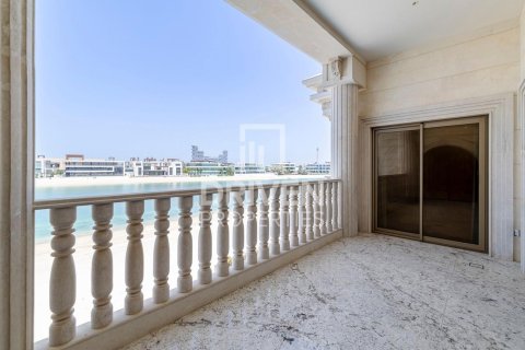 Villa en Palm Jumeirah, Dubai, 6 dormitorios, 1691 m², № 18359 - foto 16