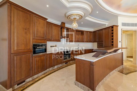 Villa en Palm Jumeirah, Dubai, 6 dormitorios, 1691 m², № 18359 - foto 21
