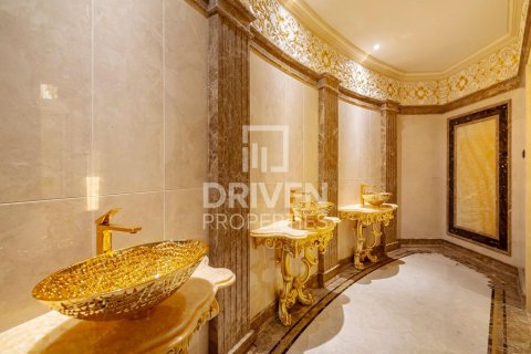 Villa en Palm Jumeirah, Dubai, 6 dormitorios, 1691 m², № 18359 - foto 23